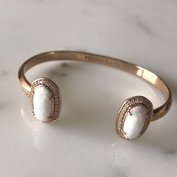 Kendra Scott Cuff - Picture 3 of 3